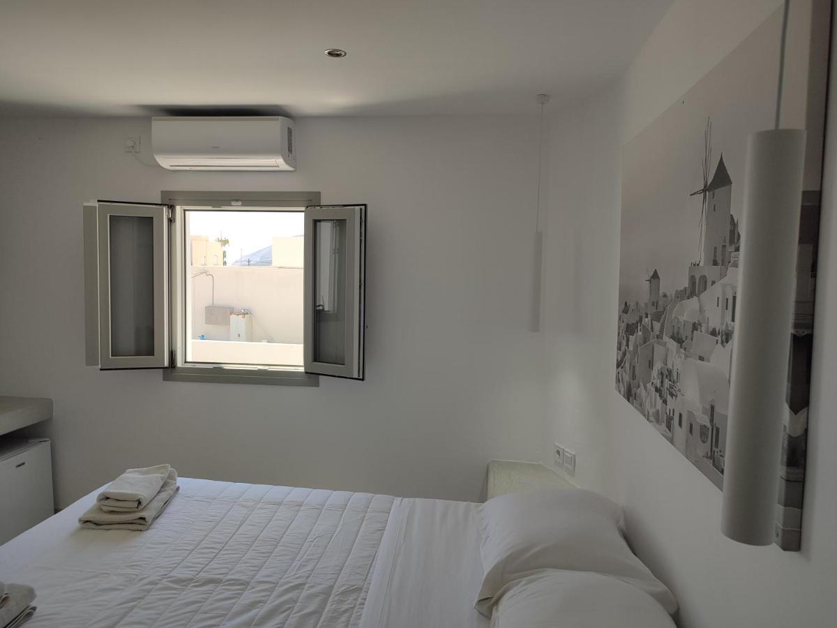 Fira Blue Dome Rooms Exterior photo